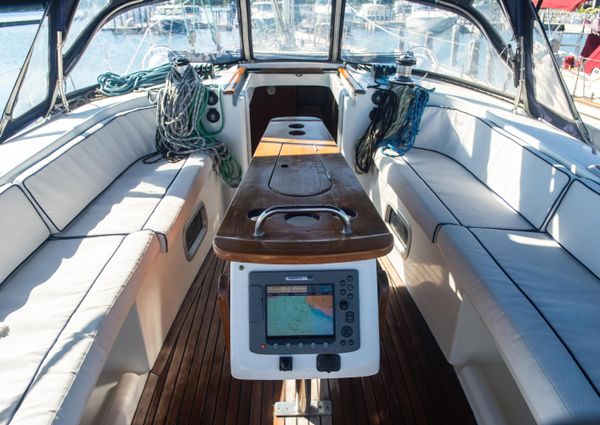 Beneteau OCEANIS-CLIPPER-523 image