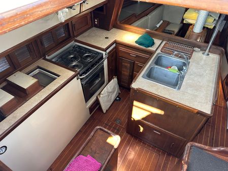 Pacific Seacraft Crealock 44 image