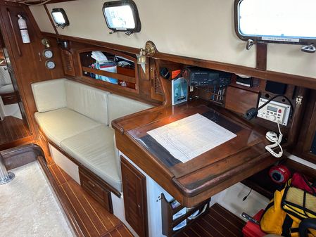 Pacific Seacraft Crealock 44 image