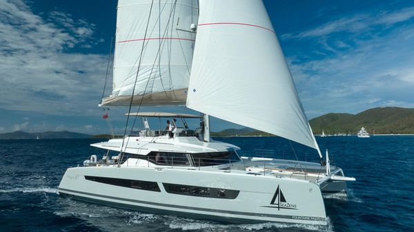 Fountaine Pajot Alegria 