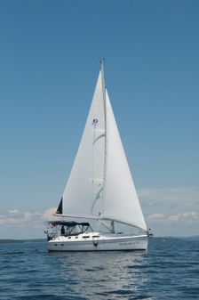 Hunter 41 image