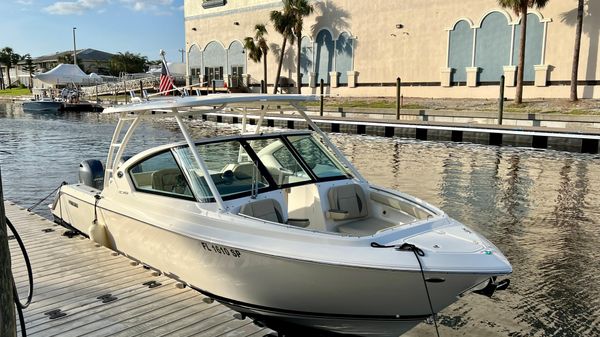 Pursuit 266 Dual Console