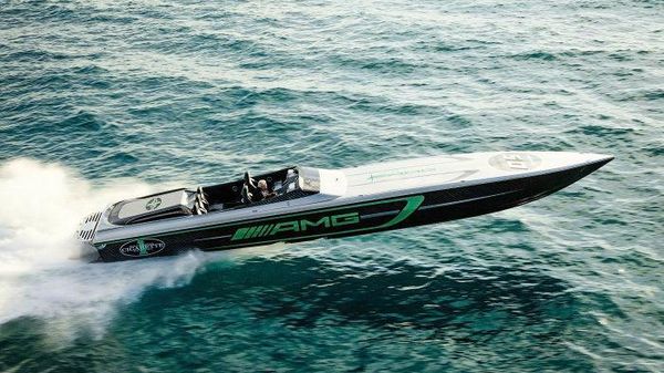 Cigarette 50' Marauder