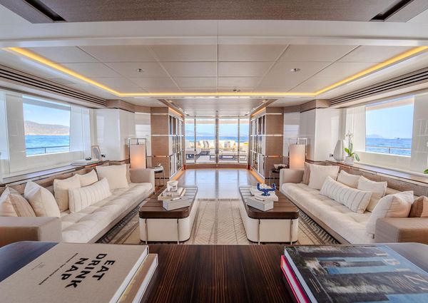 Heesen 2015 image