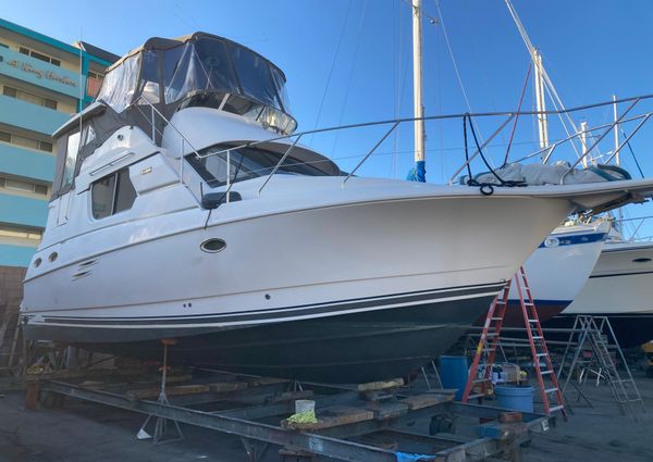 Silverton 322-AFT-CABIN image