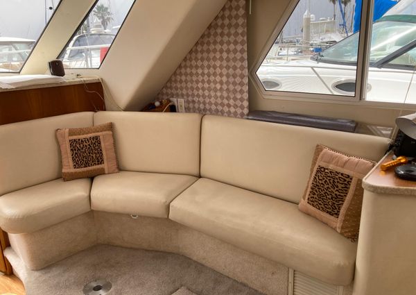 Silverton 322-AFT-CABIN image