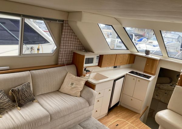 Silverton 322-AFT-CABIN image