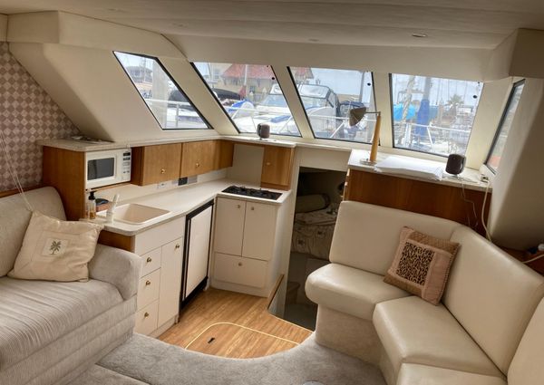 Silverton 322-AFT-CABIN image