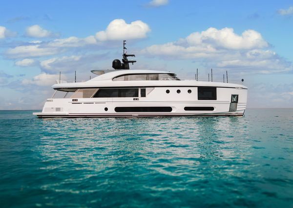 Azimut Magellano 30M image