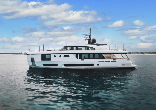 Azimut Magellano 30M image