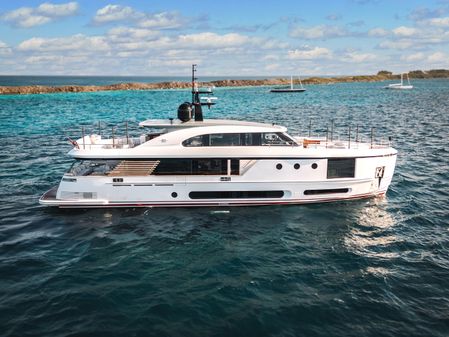 Azimut Magellano 30M image