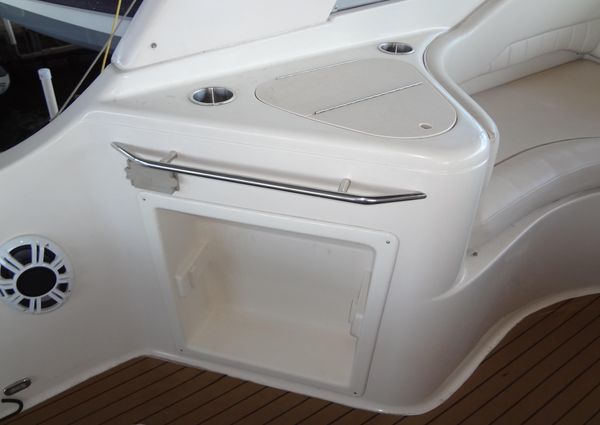 Monterey 302 Cruiser image