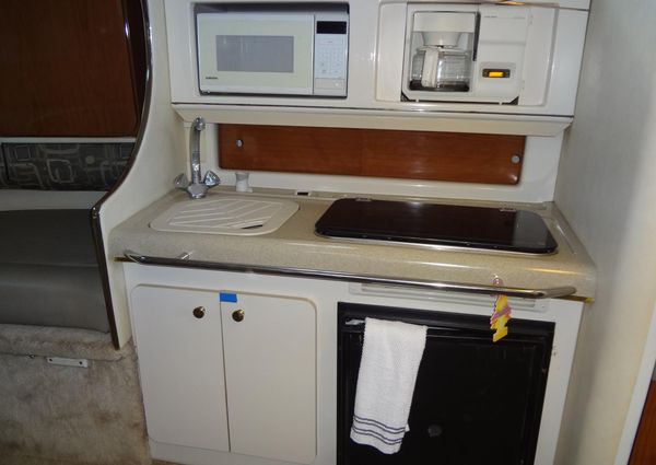 Monterey 302 Cruiser image