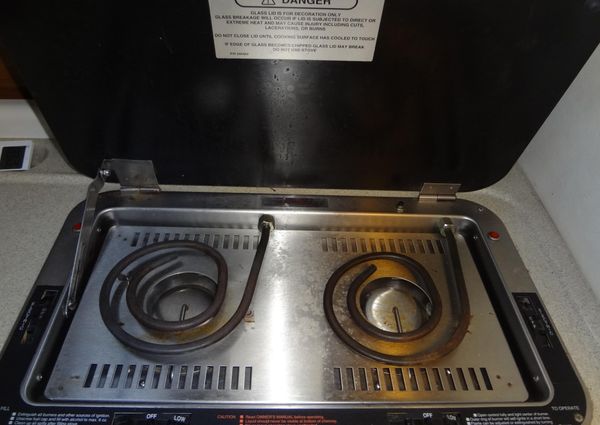 Monterey 302 Cruiser image