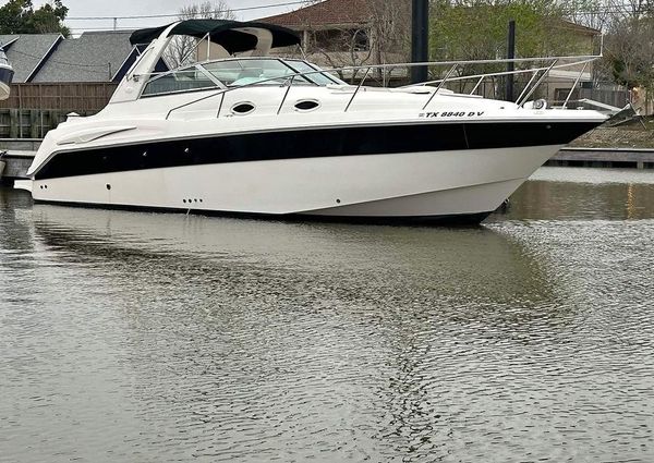 Monterey 302 Cruiser image