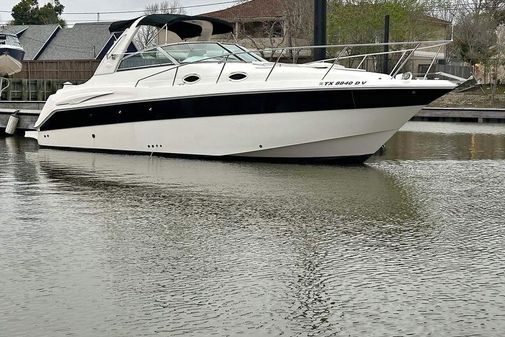 Monterey 302 Cruiser image