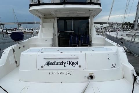 Sea Ray 52 Sedan Bridge image