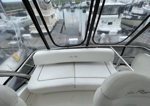 Sea Ray 52 Sedan Bridge image