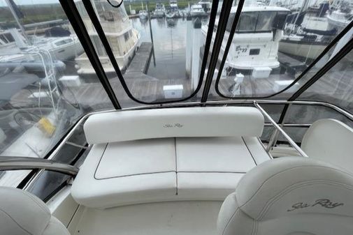 Sea Ray 52 Sedan Bridge image