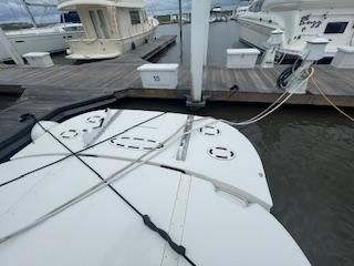 Sea Ray 52 Sedan Bridge image