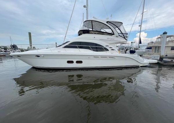 Sea Ray 52 Sedan Bridge image