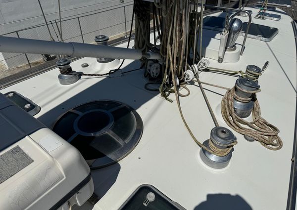 Beneteau CUTTER image