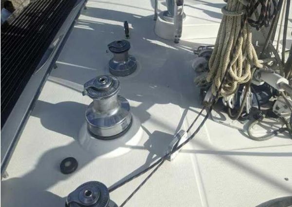 Beneteau CUTTER image