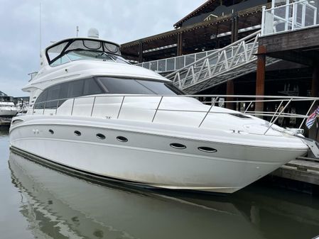 Sea Ray 540 Cockpit Motor Yacht image