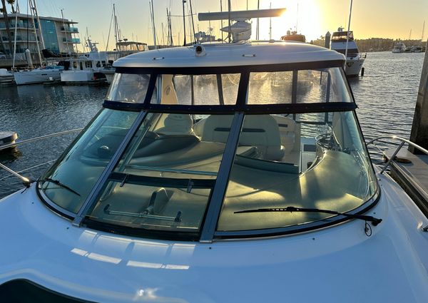 Sea Ray 420 Sundancer image