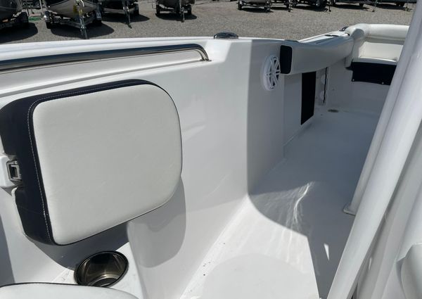 Tidewater 220-LXF image