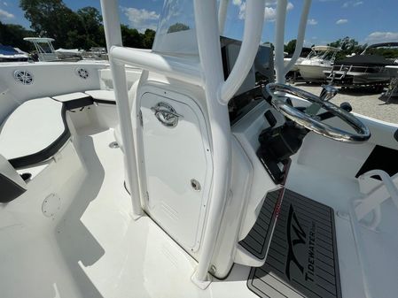 Tidewater 220-LXF image