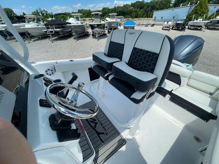 Tidewater 220-LXF image