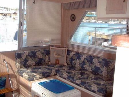 Holiday-mansion HOUSEBOAT image