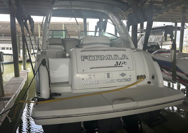 Formula 31 Performance Cruiser image