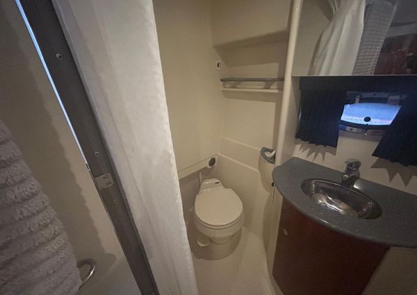 Formula 31 Performance Cruiser image