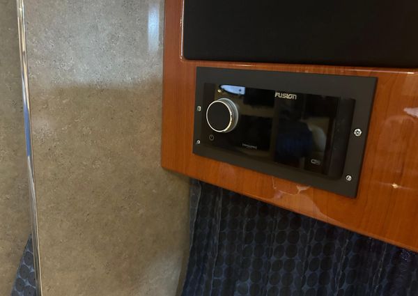 Formula 31 Performance Cruiser image