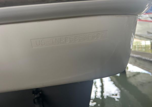 Formula 31 Performance Cruiser image