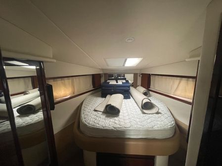 Sea Ray 390 Sundancer image