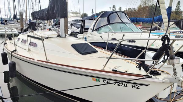 Pearson 28
