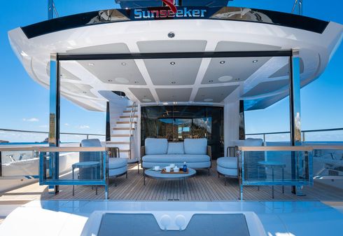 Sunseeker 88 Yacht image