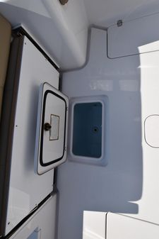 Sportsman OPEN-312-CENTER-CONSOLE image