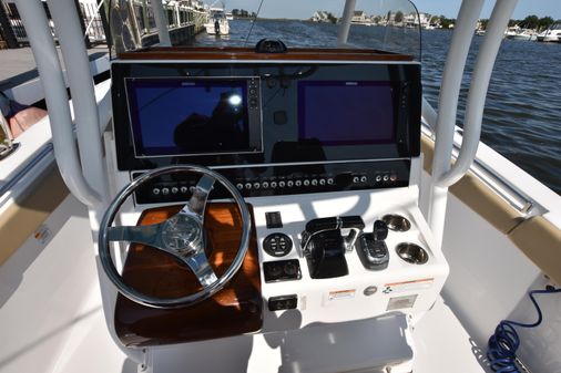 Sportsman OPEN-312-CENTER-CONSOLE image