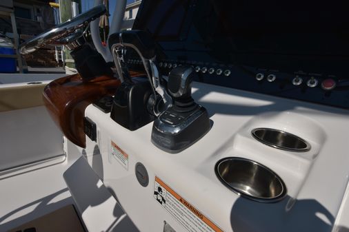 Sportsman OPEN-312-CENTER-CONSOLE image