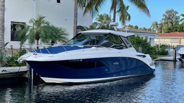 Sea Ray Sundancer 320 OB