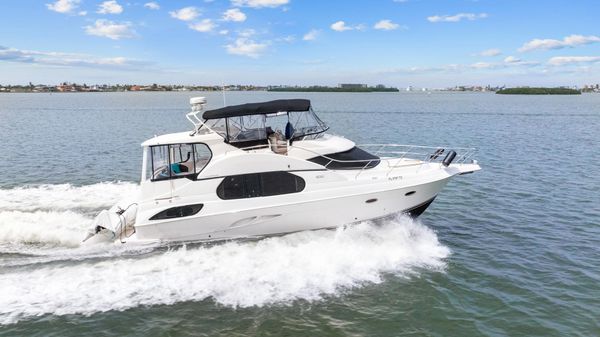 Silverton 43 Motor Yacht