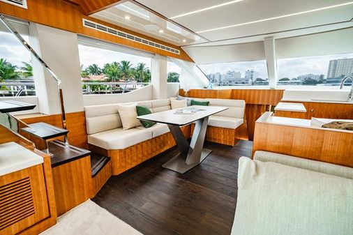 Johnson 70' Skylounge Motor Yacht image