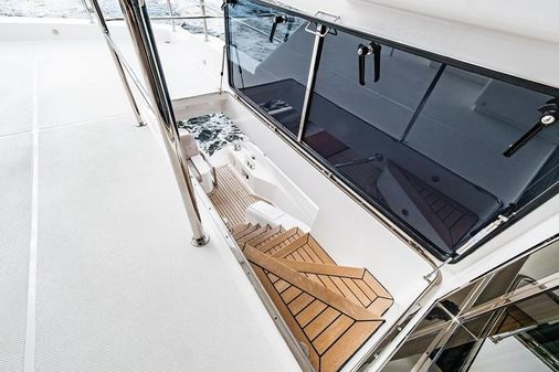 Johnson 70' Skylounge Motor Yacht image