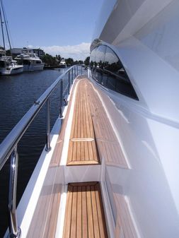 Johnson 70' Skylounge Motor Yacht image