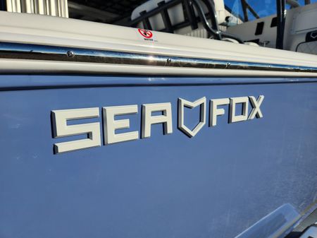 Sea-fox 248-SIDE-CONSOLE image