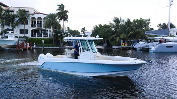 Boston Whaler 250 Outrage 